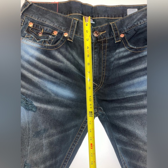 TRUE RELIGION EBGD MOONLIGHT
MARBLE RIPPED STRAIGHT FLAP RED
ORANGE SN SIZE 36 - Picture 6 of 12